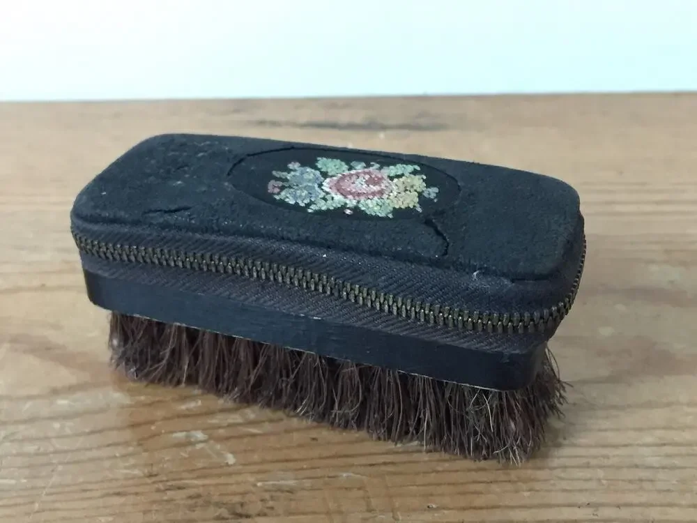Vintage Western Germany Travel Hair Brush Manicure Set Leather Zip Dopp Kit